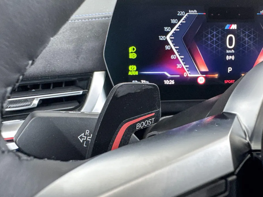 BMW iX2 eDrive20 67 kWh M Sport Edition
