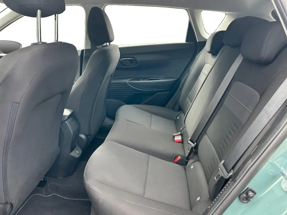 Hyundai Bayon 1.0 T-GDI Comfort Zeer mooie uitvoering! NU incl. 12 Maanden GARANTIE! Premiumpakket GRATIS!!