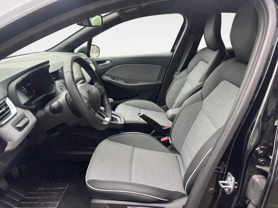 Renault Clio 1.6 E-Tech Full Hybrid 145 techno AUTOMAAT AIRCO CRUISE CONTROLE PARKEERSENSOREN APPLE CARPLAY ANDROID AUTO ZEER MOOIE AUTO DEALER ONDERHOUDEN