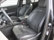 Kia Sportage 1.6 T-GDi Hybrid GT-Line | Stuur-/stoelverwarming | Elek. stoelverstelling + achterklep | Schuifdak | 18' LM | Cruise adapt. | Camera |