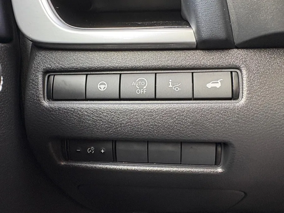 Nissan QASHQAI 1.3 MHEV Xtronic Tekna Plus *Automaat*Navi+360Camera*Winter Pack*Elekt. Stoelen*Lederen bekleding*HUD*Adapt. Cruise Control*Memory stoelen*1ste eigenaar!