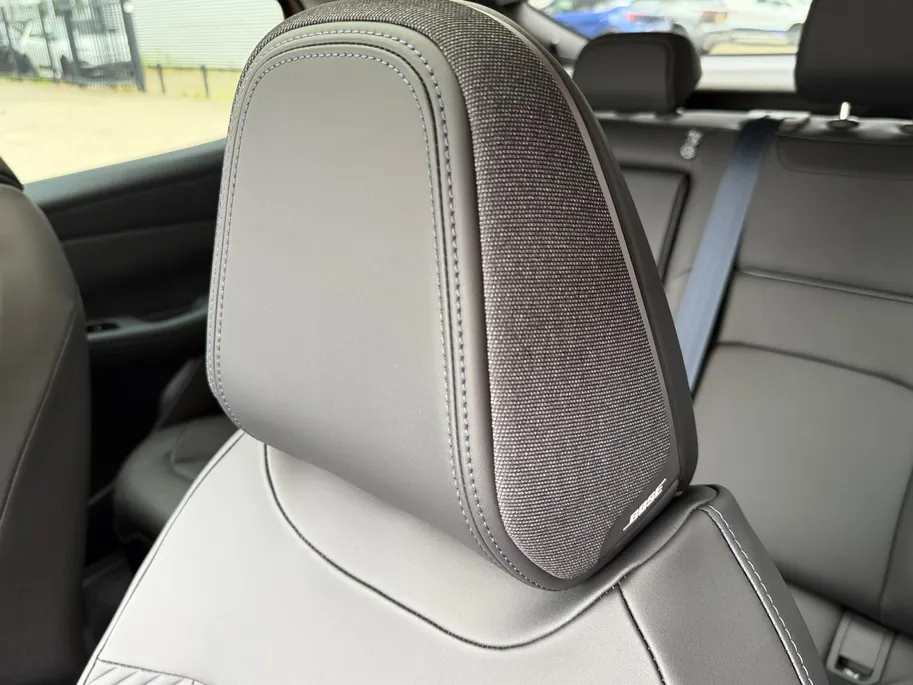 Nissan Leaf Evolve 75 kWh | NISSAN MORE 10 JAAR GARANTIE | 622 KM WLTP | 2500 EURO INRUILPREMIE | SNEL RIJDEN | BOSE | RONDOM CAMERA | CARPLAY |
