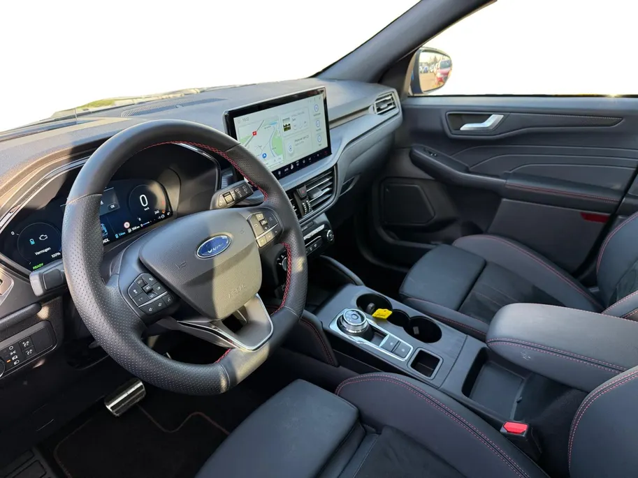 Ford Kuga 2.5 PHEV ST-Line X | Winterpack | Panorama Dak | Elec Trekhaak | Technology Pack | Matrix Led Koplampen | B&O Audio | Fabrieksgarantie |
