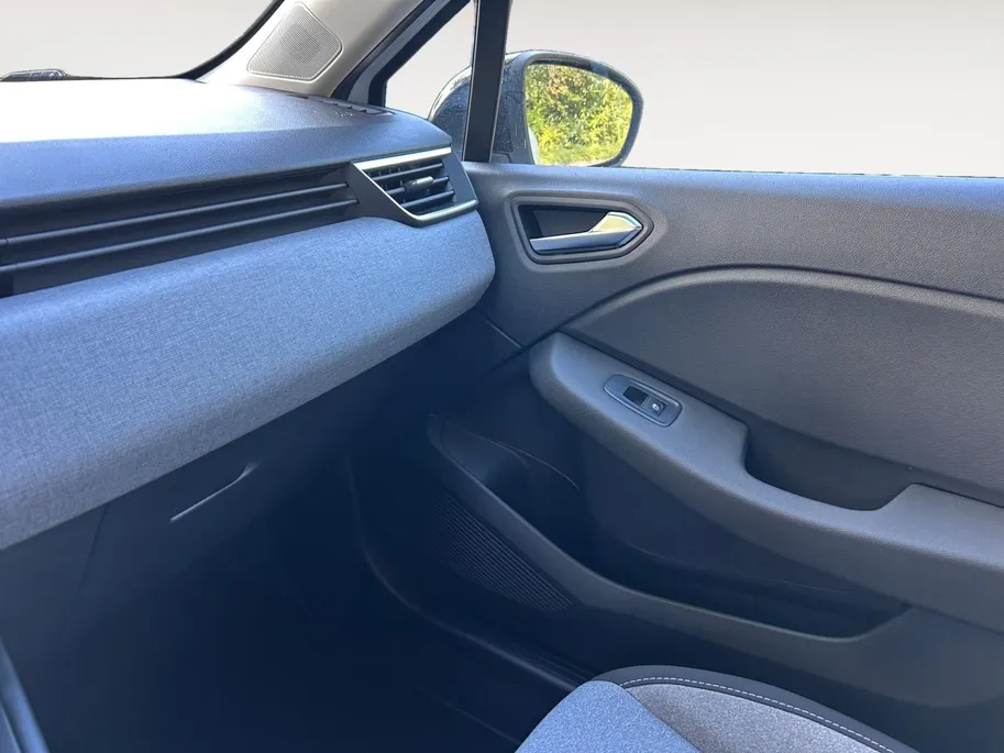 Mitsubishi Colt 1.6 HEV Intense | Climate | Cruise | Android/Apple carplay | Achteruitrijcamera |