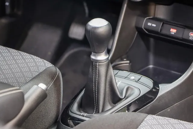 Kia Picanto 1.0 DPI DynamicLine Beschikbaar in Overleg