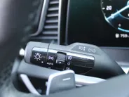 Kia Sportage 1.6 T-GDi Hybrid DynamicPlusLine | Stuur-/stoelverwarming | Elek. stoelverstelling + achterklep | Schuifdak | 18' LM | Matrix LED | Cruise adapt. | Camera |