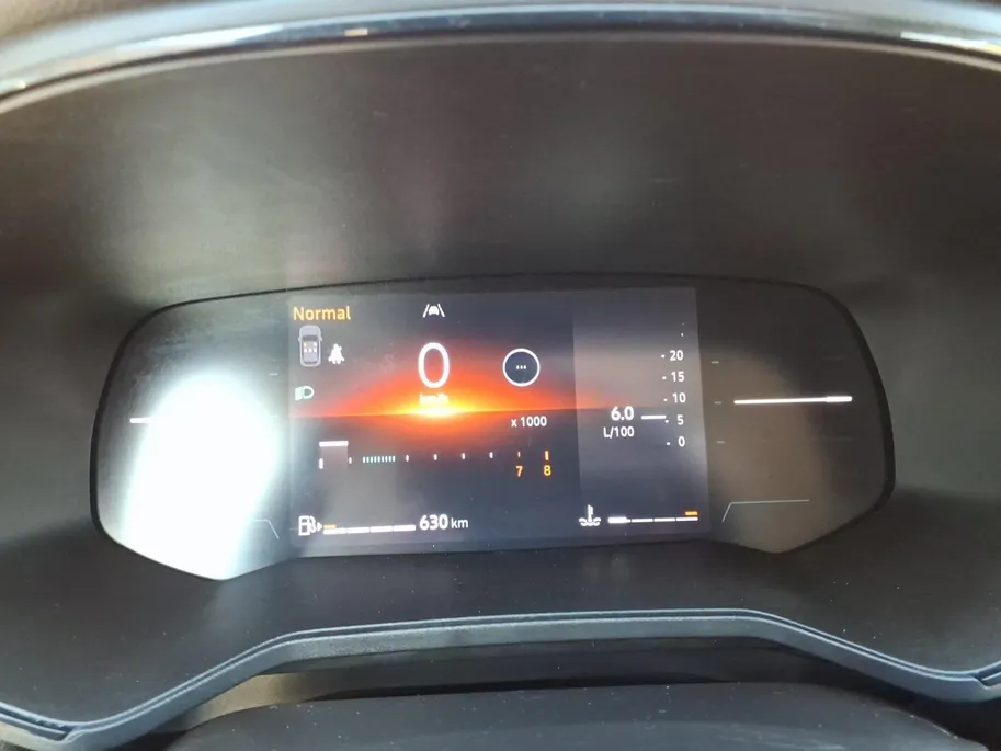 Renault Clio 1.0 TCe 90 GPF evolution Andriod/Apple carplay| Airco | PDC | Dealer onderhouden | 1jaar Garantie