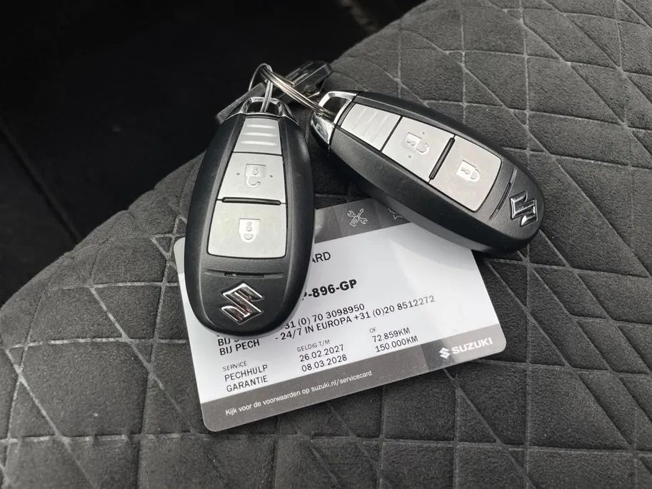 Suzuki Vitara 1.5 Hybrid Style *Automaat*Navi+Camera*Adapt. Cruise Control*Stoelverwarming*Climate Control*LM.Velgen*Trekhaak*Zeer nette auto!
