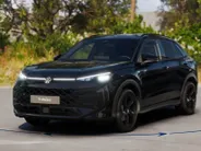 Volkswagen T-Roc R-Line Edition 1.5 Hybrid 170 PK 7 versn. DSG · Black Style Pakket · Trekhaak ·