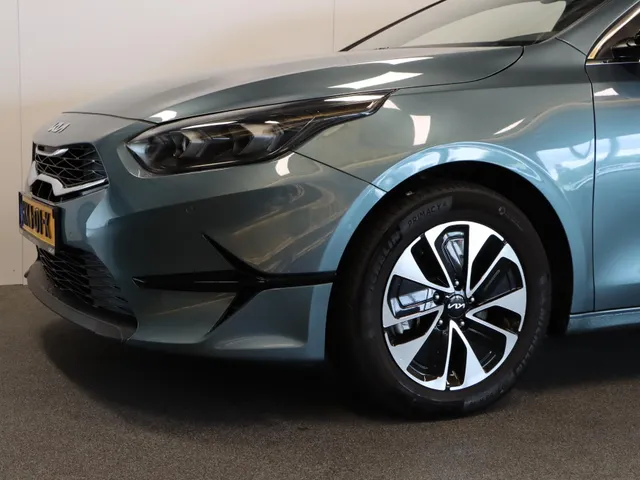 Kia Ceed 1.0 T-GDi Design Edition