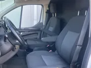 Ford Transit Custom 300 2.0 TDCI 130 pk L1H2 Trend Store Van Laadruimte inrichting - Imperiaal met dakladder - Opstaptrede achterbumper -Comfort laadschot