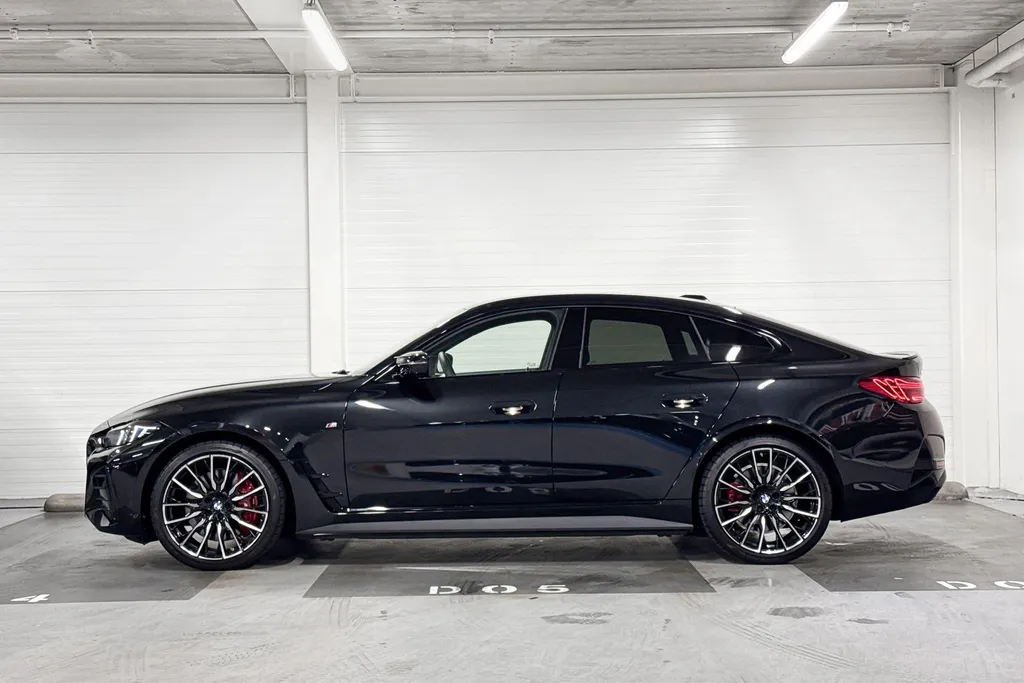BMW i4 M60