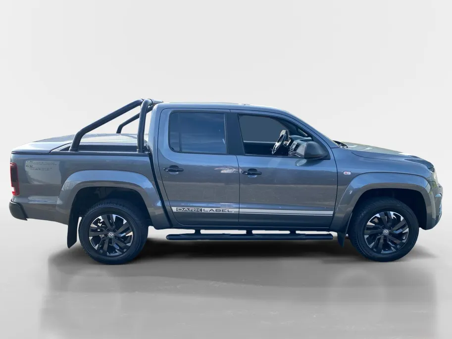 Volkswagen Amarok 3.0 TDI 4Motion Plus Cab Dark Label | Automaat | Trekhaak | Camera | Apple Carplay/Android Auto | Stoelverwarming | Cruise Control | Climate Control | Navigatie