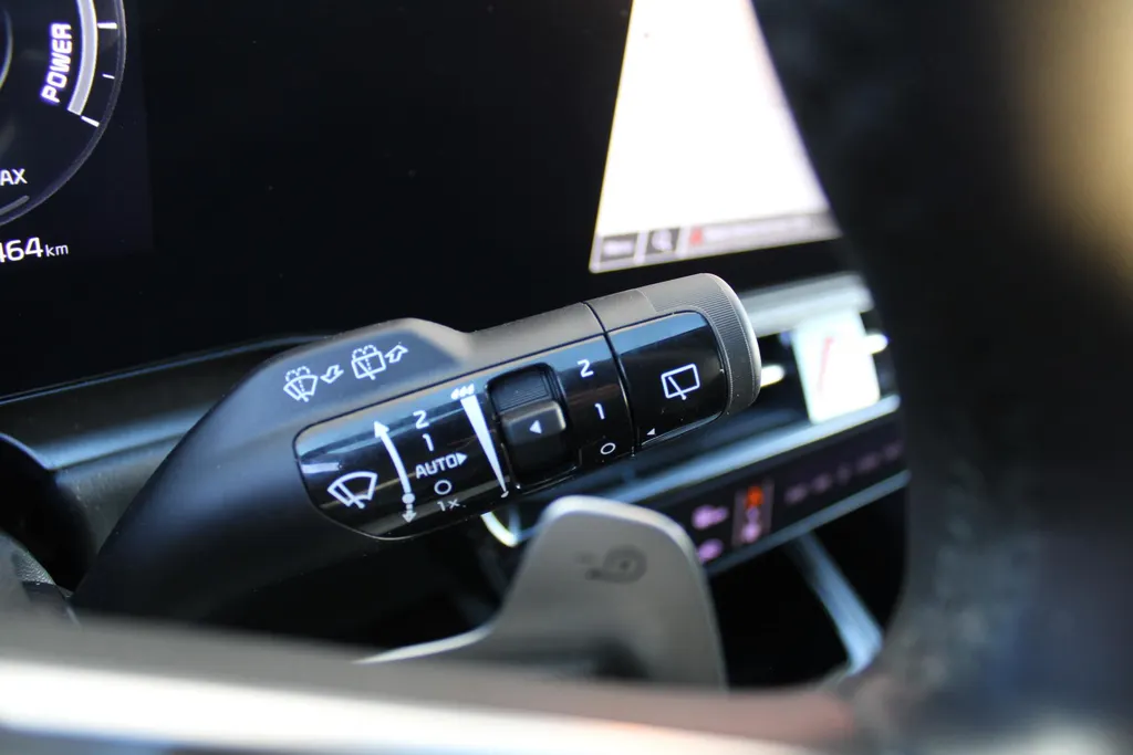 Kia Niro EV DynamicPlusLine 64.8 kWh | Airco | Navi | Camera | Cruise | 17' LM | PDC |