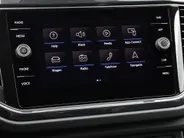 Volkswagen T-Roc 1.5 TSI 150pk DSG Sport · Camera · ACC · Alarmklasse 3 · Apple/Android Car Play · Verkeersbord Detectie · Elek. Inklapbare Spiegels ·