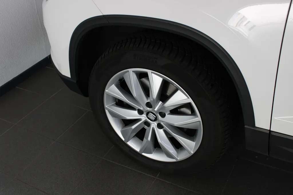 SEAT Ateca 1.4 EcoTSI Style Business Intense / Camera / Full led / Keyless / Navi. /