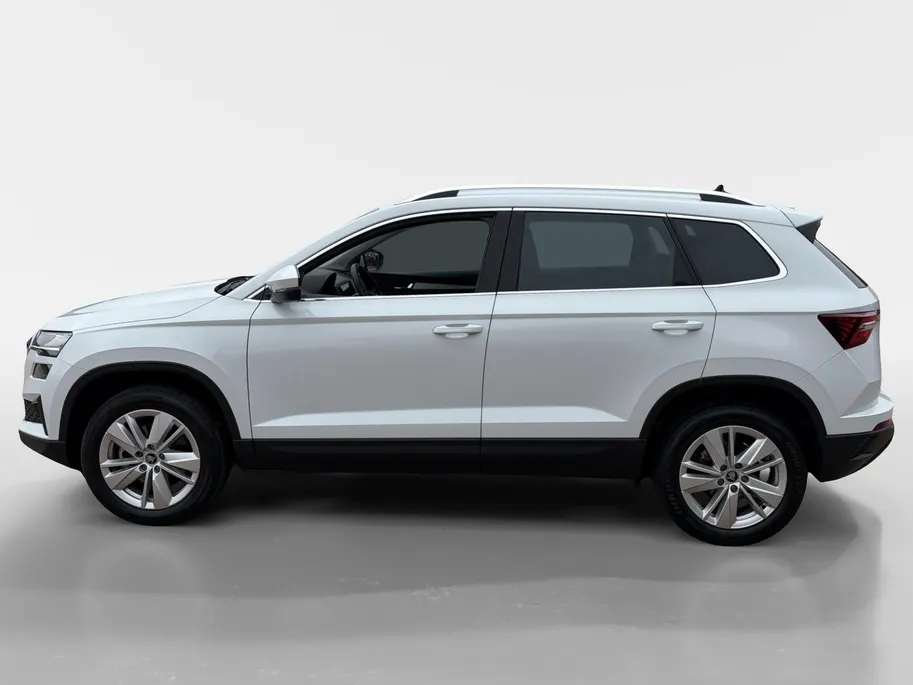 Škoda Karoq 1.5 TSI ACT Business Edition *Automaat*Navi via Carplay*Camera*Parkeersensoren*Climate Control*Keyless*Cruise Control*LM.Velgen*Zeer nette auto!