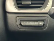 Renault Captur 1.6 E-Tech PHEV 160 Intens | Groot Scherm + Navigatie | Parkeercamera | Cruise Control