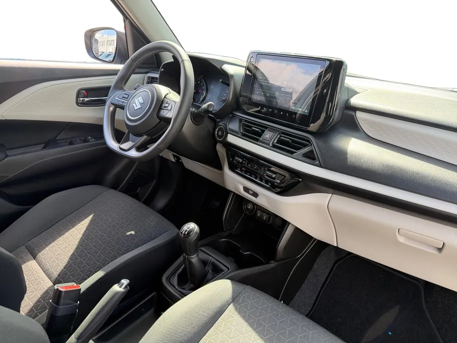 Suzuki Swift 1.2 Select Smart Hybrid | Garantie t/m 2036! | 16 LM velgen | Adaptive Cruise Control | 9-inch HD-touchscreen | Apple CarPlay & Android Auto