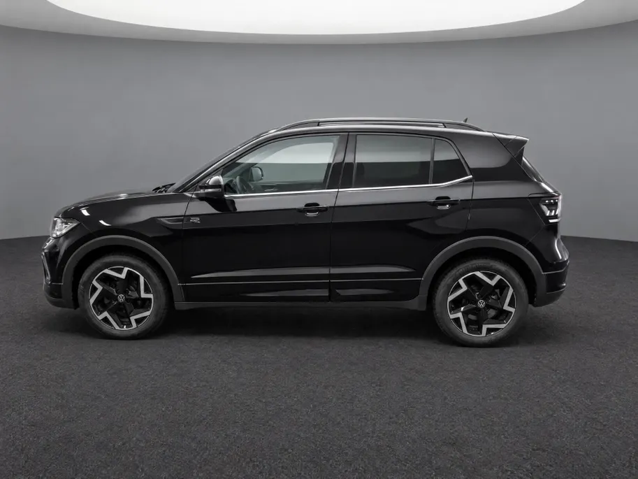Volkswagen T-Cross 1.5 TSI 150pk DSG R-Line Edition · Camera · Apple/Android Car Play · Trekhaak · P-Sensoren · Navigatie · Stoelverwarming · 17'' Inch ·