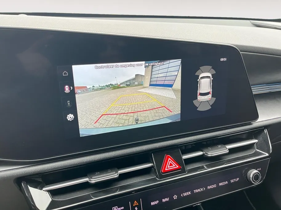 Kia Niro 1.6 GDi Hybrid DynamicLine | Navi | Clima | Camera | Adaptive Cruise | Trekhaak | Apple Carplay & Android Auto | Parkeersensoren