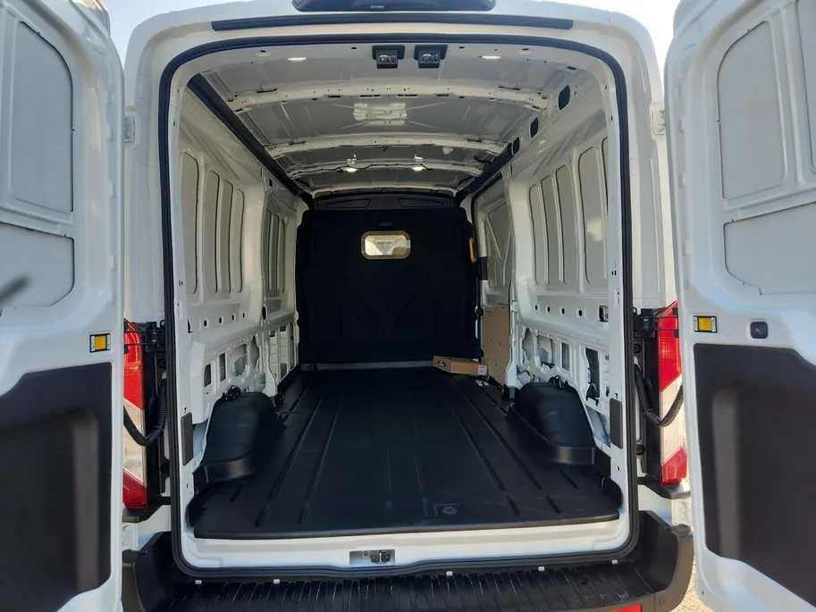 Ford E-Transit 350 L3H2 Trend 68 kWh | NIEUW | TE BESTELLEN | 319 KM Actieradius|