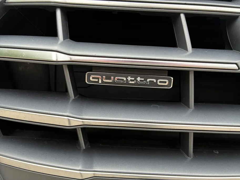 Audi Q5 2.0 TFSI quattro Design Pro Line Plus | SCHUIFKANTELDAK | TREKHAAK