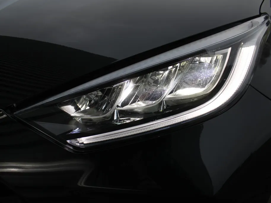 Mazda 2 Hybrid 1.5 Agile | Comfort Pakket | Airco | Apple carplay / Android auto | 15' LM |