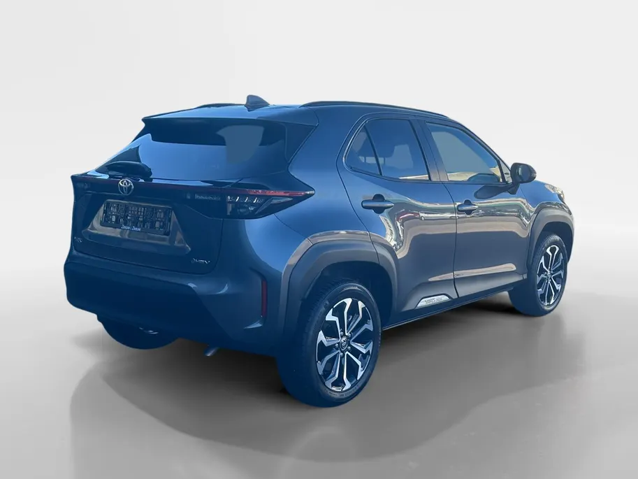 Toyota Yaris Cross 1.5 Hybrid 115 First Edition | CAMERA | CARPLAY | STOEL - STUUR - VOORRUITVERWARMING |