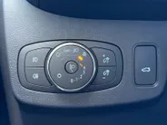 Ford Puma Vignale | Dealer onderhouden | Automaat | Winter pack | BLIS | Adapt. Cruise control | Lederen bekleding | Elektr. Achterklep | 18' lichtmetalen velgen | Bovag garantie |