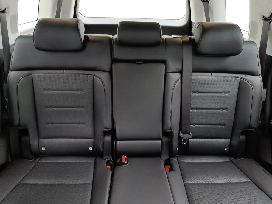 Hyundai Santa Fe 1.6 T-GDI PHEV Premium Pro 4WD 7p Uit voorraad leverbaar