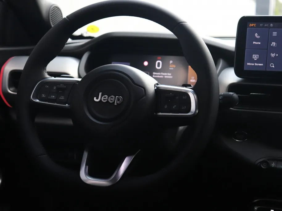 Jeep Avenger 1.2T 136 PK 4xe Overland | Infotainment | Winter | Convenience VERKOCHT