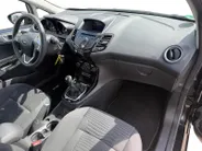 Ford Fiesta 1.0 EcoBoost Titanium | NL auto | Navigatie | Parkeersensor achter | Bluetooth | Cruise control | Verwarmde voorruit |