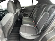 Ford Focus 2.3 EcoBoost ST-3 | 280 PK | Launch control | Recaro stoelen | 19' inch lichtmetalen velgen | Apple carplay & Android auto | Parkeersensor voor en achter | Achteruitrijcamera | Bang & Olufsen audio | Winter pack | Cruise control | Bovag garantie |