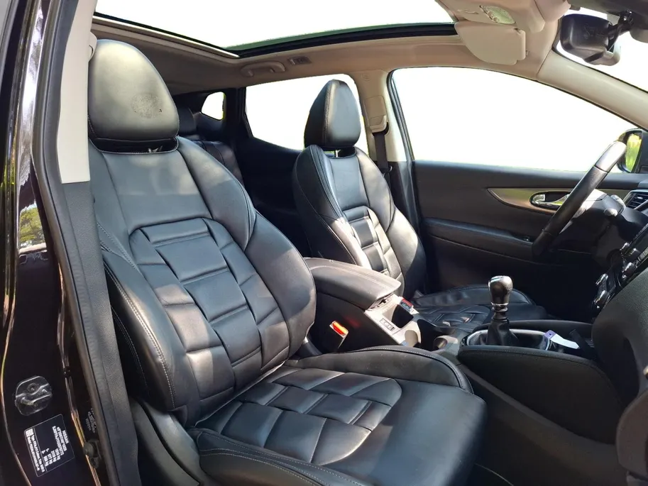 Nissan QASHQAI 1.3 DIG-T Premium Edition | DEALLER ONDERHOUDEN | CAMERA | NAVI | PANO-DAK | CRUISE | CLIMATE | LEER | PDC |
