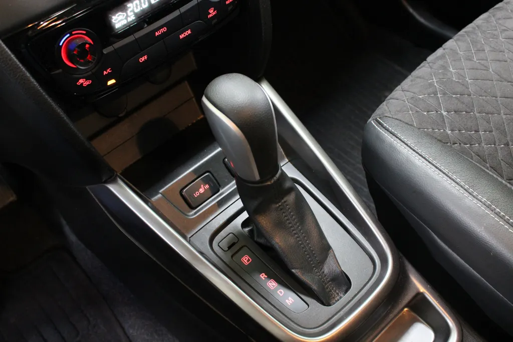 Suzuki Vitara 1.4 Boosterjet Style Smart Hybrid Automaat / Afn. Trekhaak /