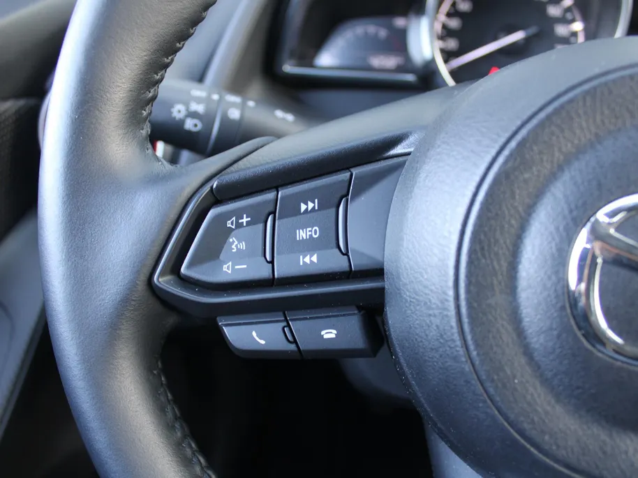 Mazda 2 1.5 Skyactiv-G Sportive | Airco | Cruise | PDC | 16' LM | Camera | 1e eigenaar | Zeer weinig km |
