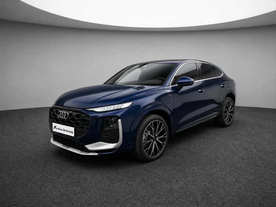 Audi Q3 Sportback 1.5 e-hybrid S edition · Tech Plus · Audi Phone box · 20' Velgen · Privacy glas