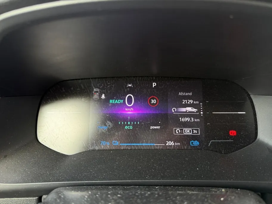 Renault Kangoo E-Tech Extra L1 44 kWh AUTOMAAT AIRCO CAMERA PARKEERSENSOREN CRUISE CONTROLE TREKHAAK CLIMATE CONTROL STOELVERWARMING APPLE CARPLAY ANDROID AUTO METEEN RIJDEN