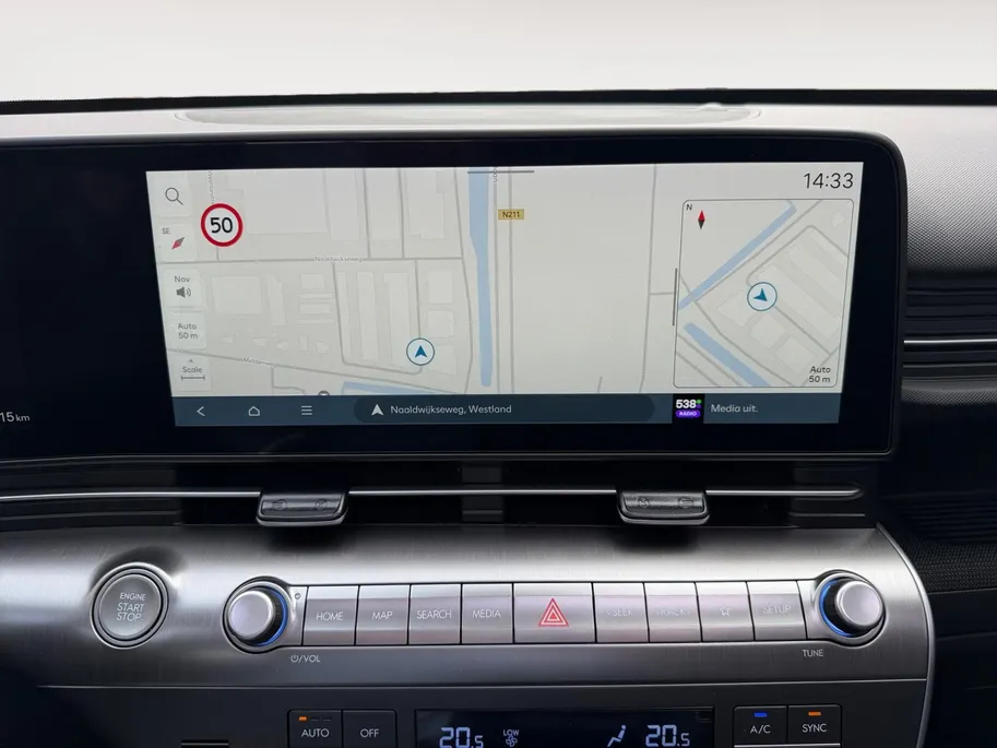 Hyundai Kona 1.6 GDI HEV Premium Sky | Z&Z Topdeal! | Van € 44.190,-, nu voor € 38.690,- |