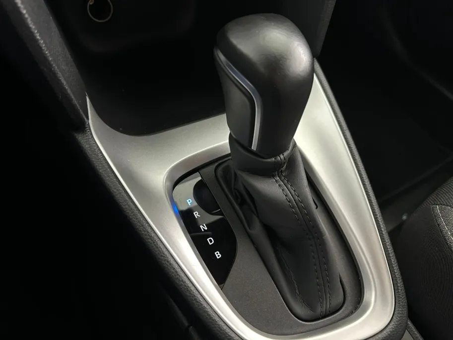 Toyota Yaris Cross 1.5 Hybrid Dynamic | Navigatie | 17'' L.M. Velgen | Adaptieve Cruise Control