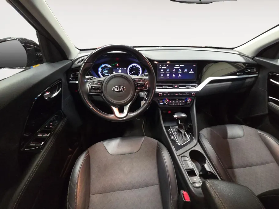 Kia Niro 1.6i Hybrid DynamicLine | 1e Eigenaar | Automaat | Camera | Carplay | navigatie | Cruise Control Adaptief | 12 Maanden BOVAG Garantie |