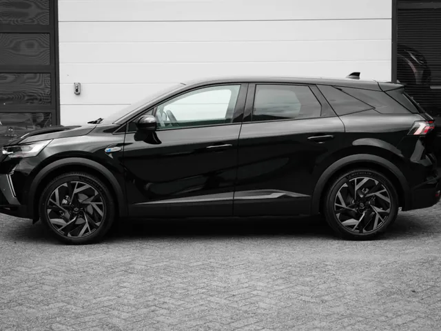 Renault Symbioz 1.8 E-Tech full hybrid 160 PK esprit Alpine | pack driving en comfort premium | pack light en sound |