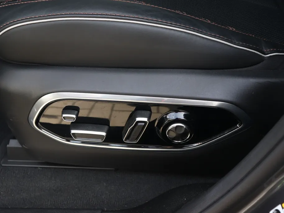 Jeep Grand Cherokee Summit Reserve 4xe 380pk | Leder | Black Line | Pano | 21'
