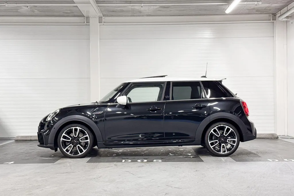 MINI Cooper 5-deurs Cooper S John Cooper Works