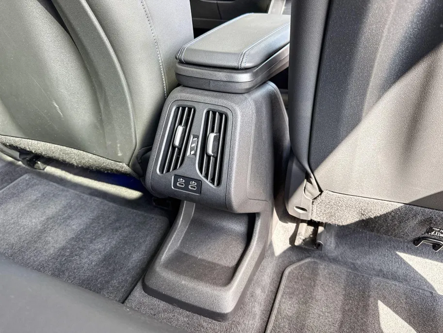 BMW iX1 eDrive20 67 kWh
