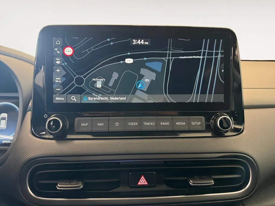 Hyundai Kona 1.6 HYBRID | AUTOMAAT | FASHION | 18'' VELGEN | NAVI | CAMERA |