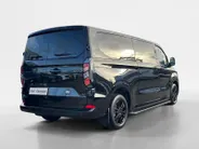 Ford Transit Custom 320 2.5 PHEV L2H1 Black Platinum DC EXCL. BTW &  | 233 pk Automaat | Lederen bekleding | Navigatie | Treeplanken | LM velgen 17' zwart | 360 graden camera | Dubbele schuifdeur