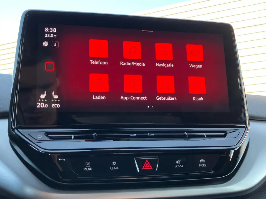 Volkswagen ID.4 Pro 77 kWh 204PK · SOH 94,2% · Warmtepomp · Navigatie · Camera + parkeersensoren · Stoelverwarming · Keyless ·