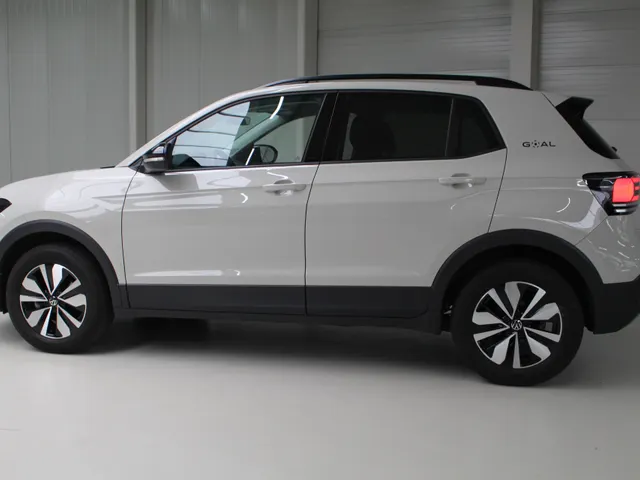 Volkswagen T-Cross 1.0 TSI 115pk Life Goal DSG Automaat | Navigatie via Apple Carplay | PDC | Climate Control
